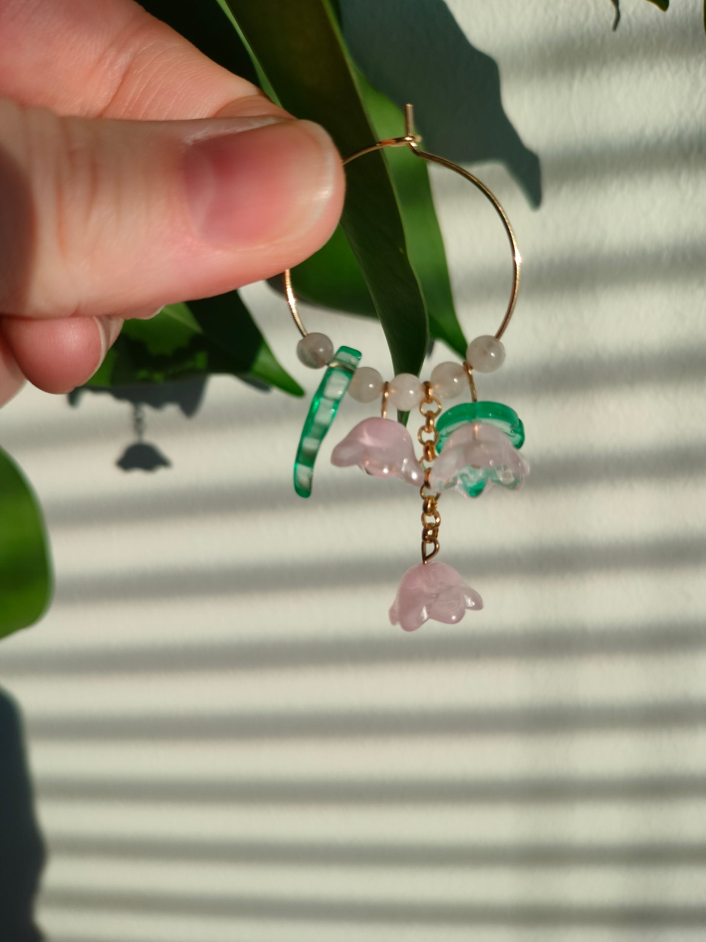 Isot lasikukka korvikset pinkit