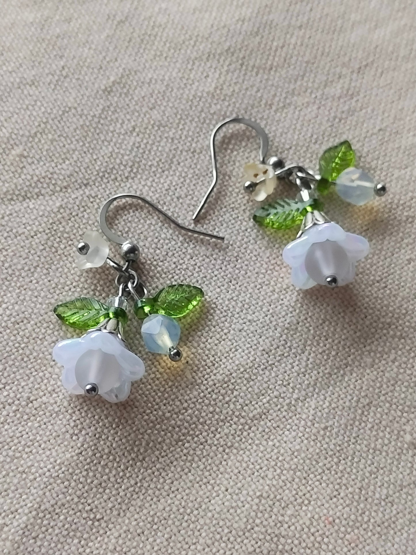 Kukka korvikset juhla valkoiset