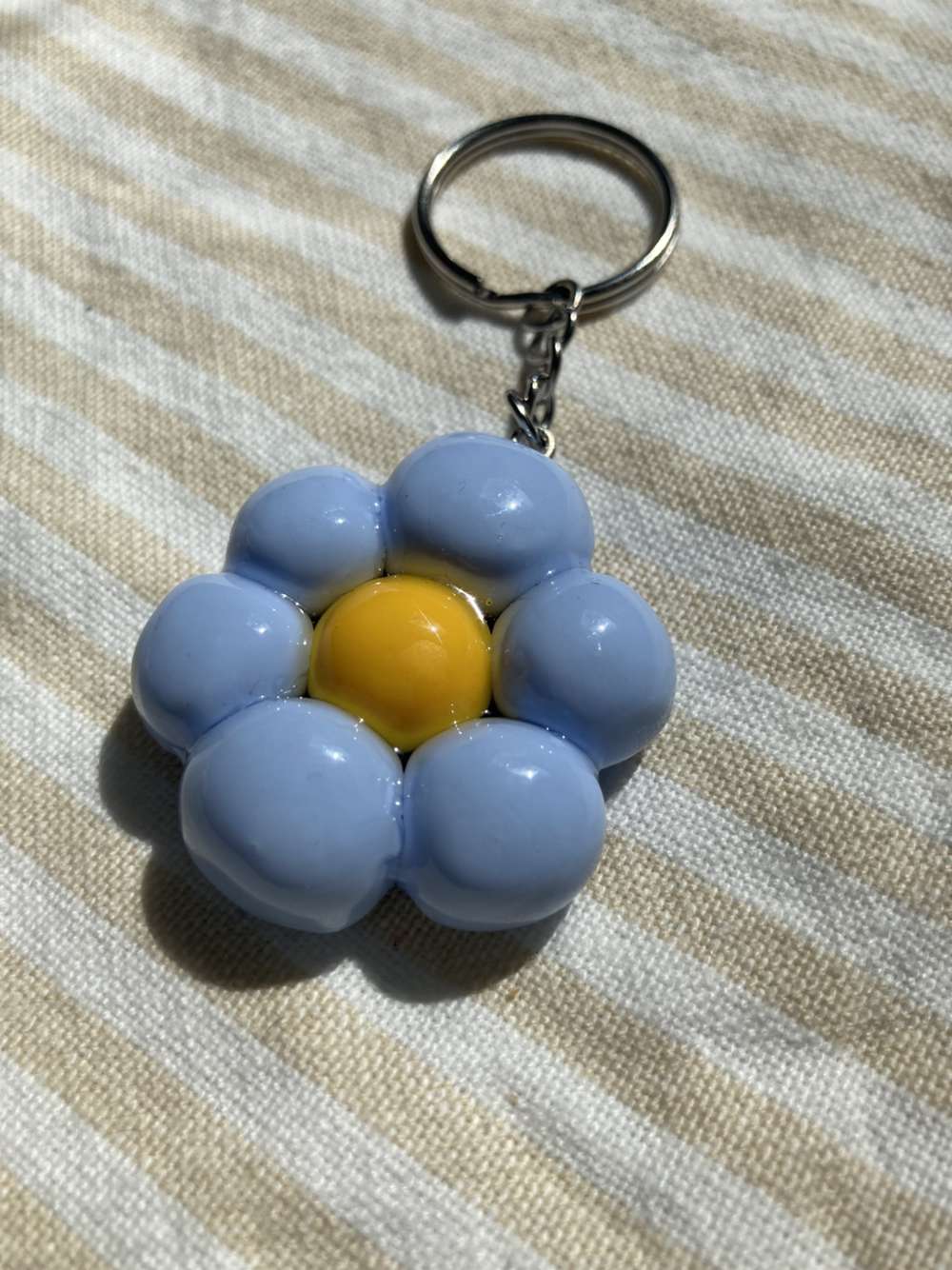 Kukka avaimenperä Baby blue