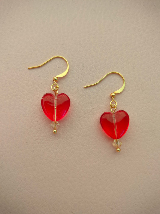 Särkynytsydän korvikset punainen