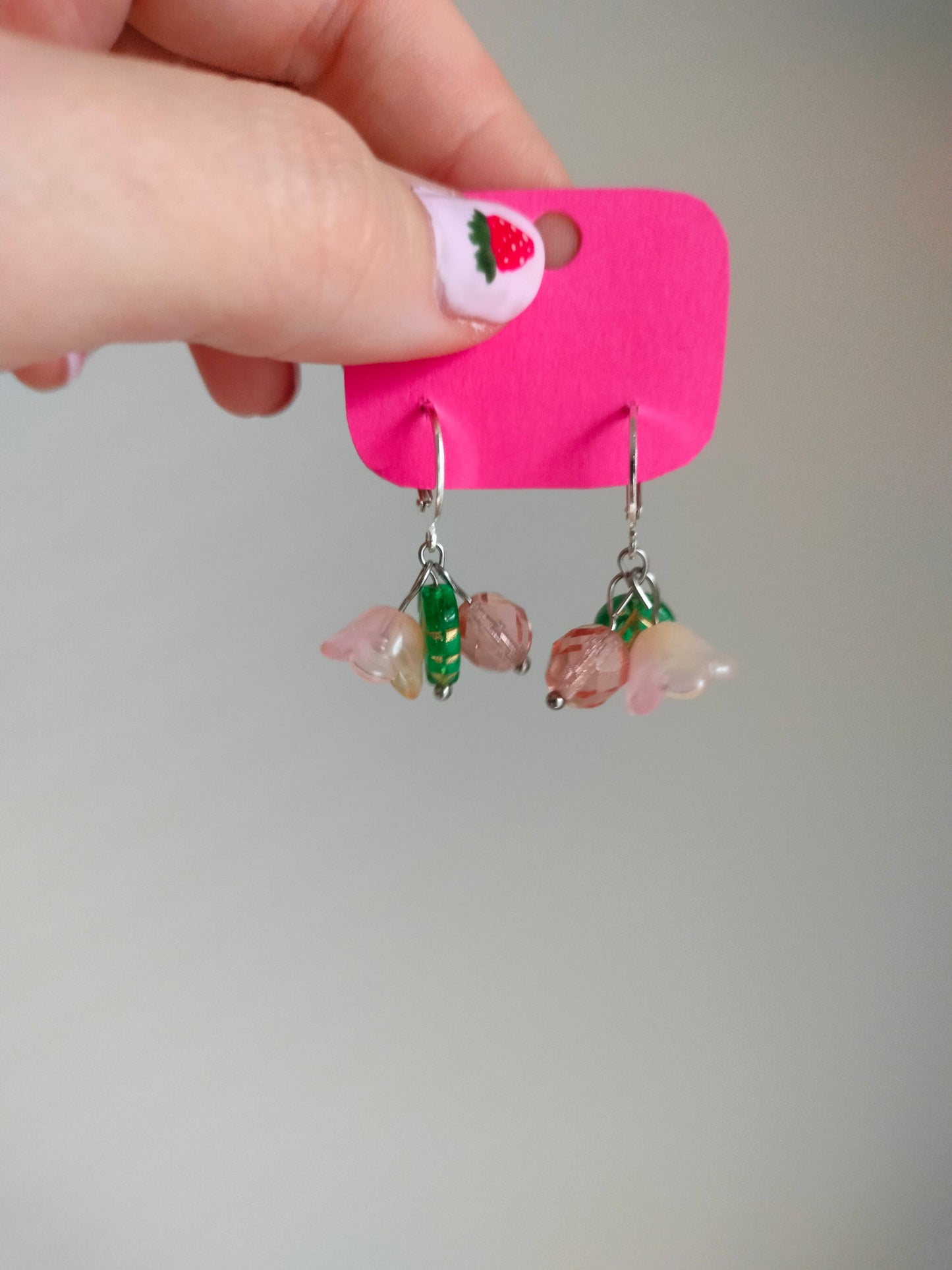 Pinkki keltaiset kukka korvikset pienet